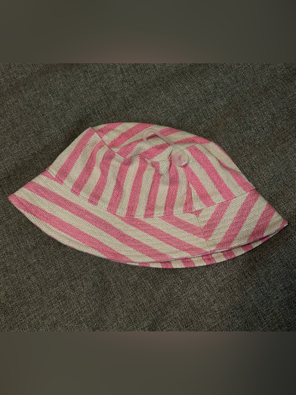 GAP Pink and White Striped Bucket Hat M/L